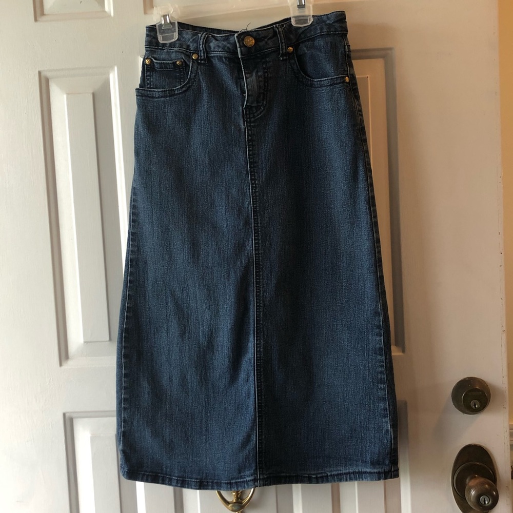 Cato Jean skirt :)